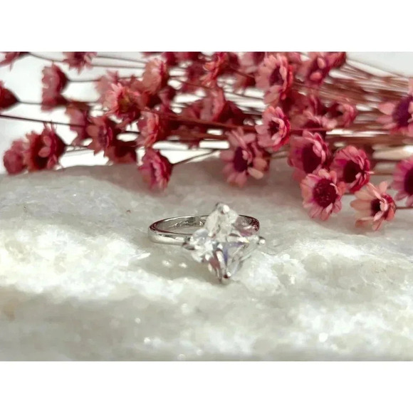 Clover Cut Sterling Silver Solitaire Vintage Statement Engagement CZ Ring - sz 7 - Picture 3 of 10